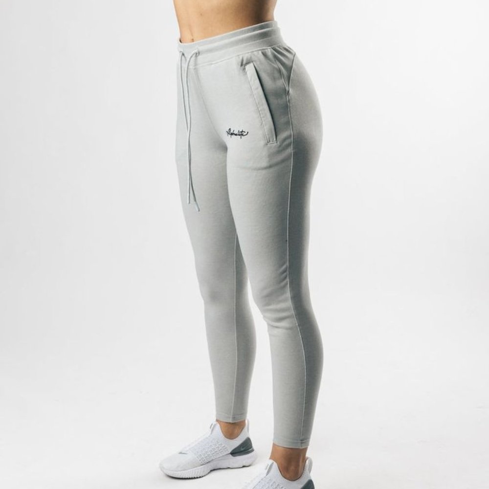Essential Jogger